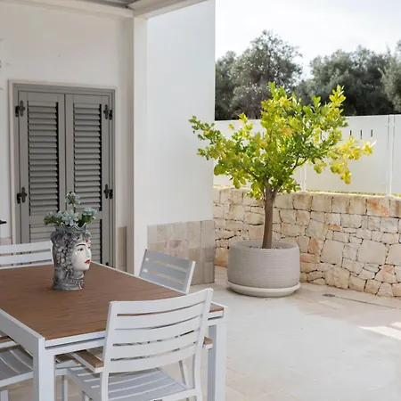 בית נופש Dimora Giardinelli פאסאנו